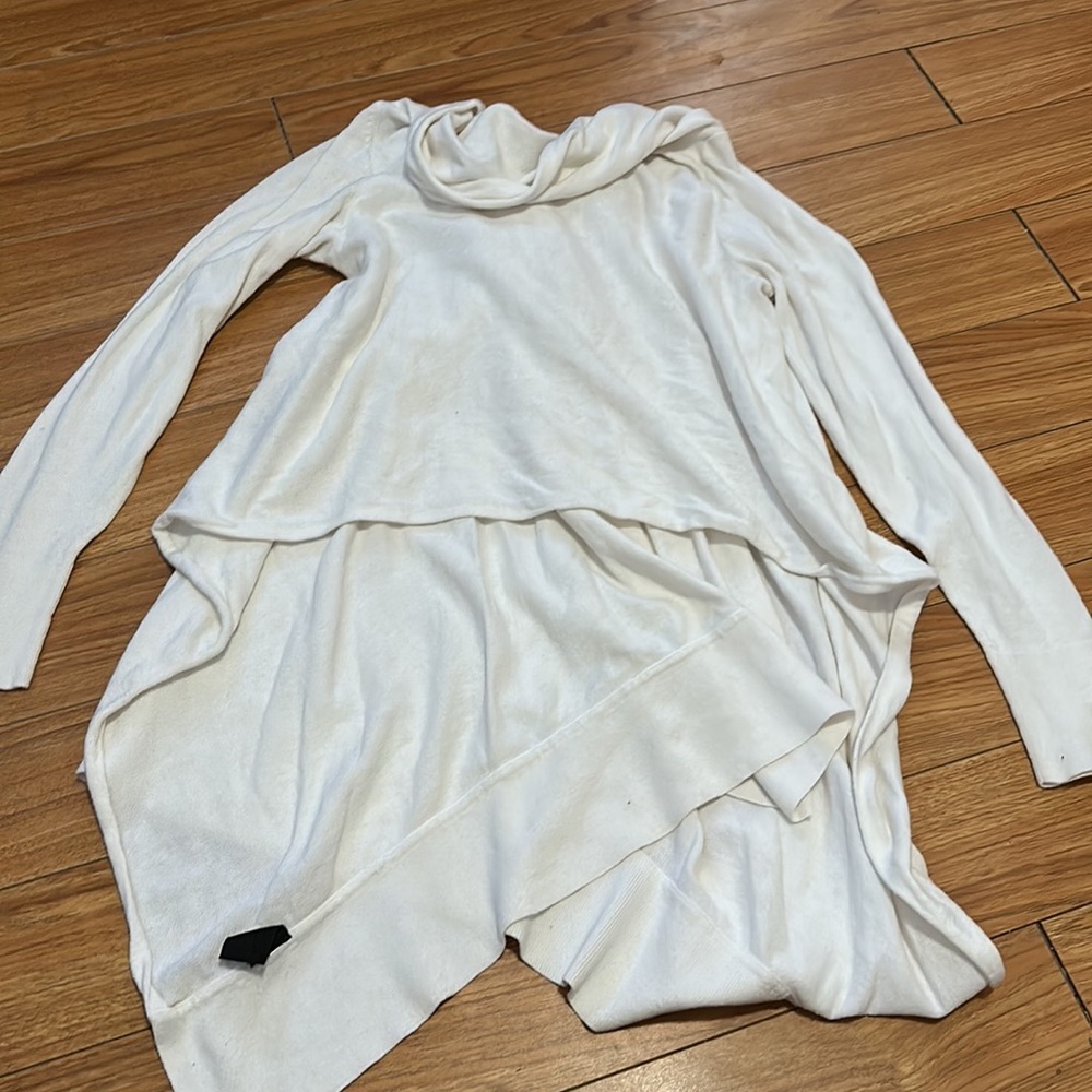 Mossimo Cardigan - Picture 6 of 6